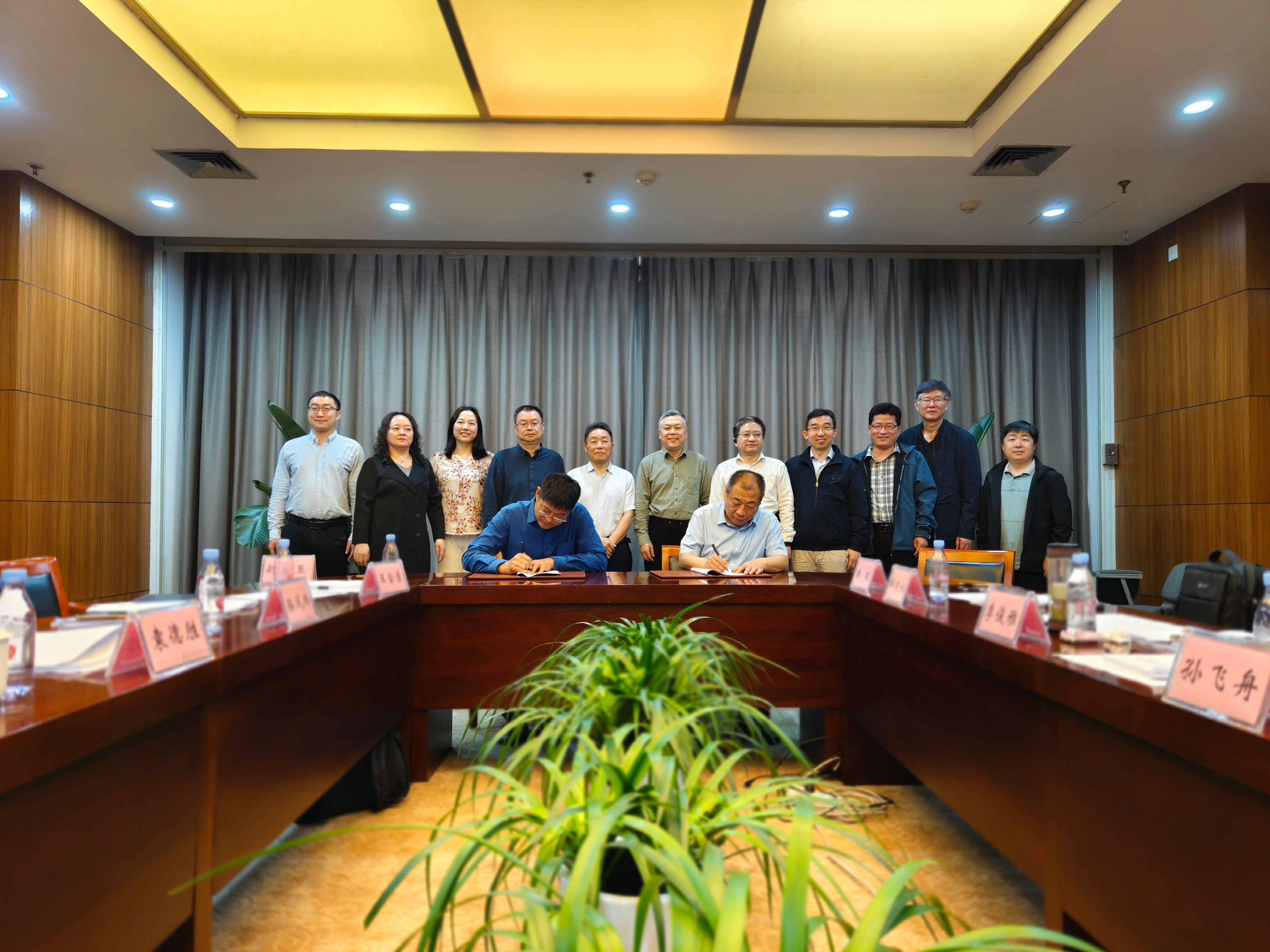 663ddefe01b65.jpg 663ddefe01b65.jpg